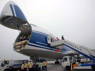 俄羅斯空橋貨運航空重慶首航成功